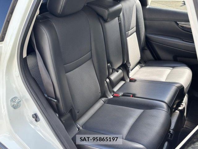 Nissan X-TRAIL 2017-12 8247252-7