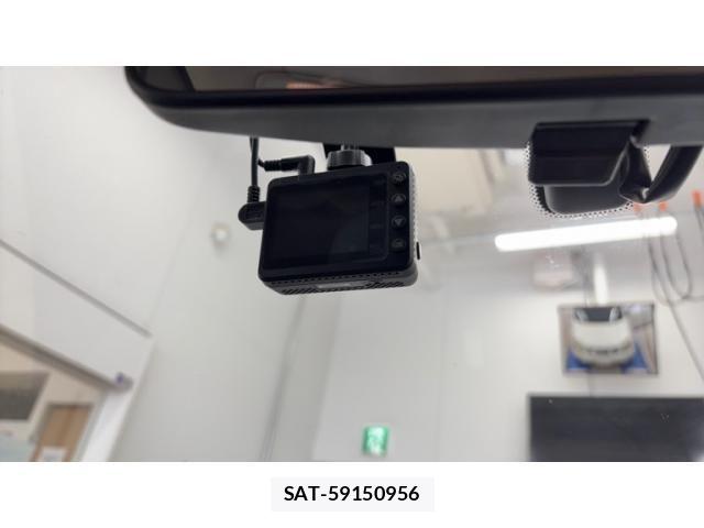 Nissan X-TRAIL 2011-11 8247258-13
