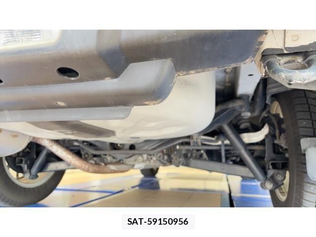 Nissan X-TRAIL 2011-11 8247258-15