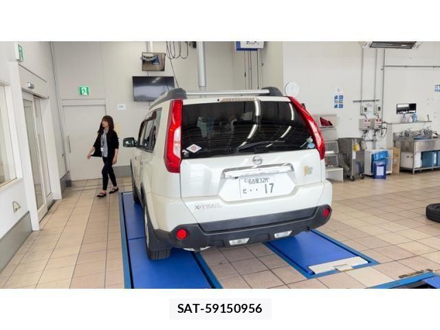 Nissan X-TRAIL 2011-11 8247258-7