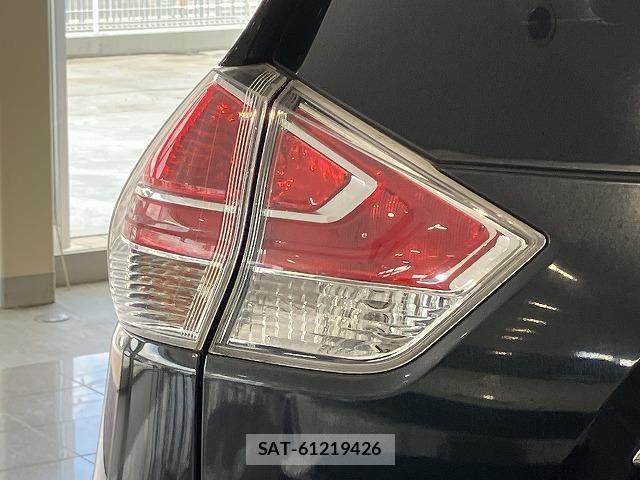 Nissan X-TRAIL 2015-07 8247249-11