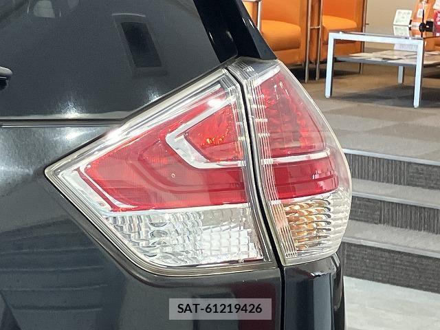 Nissan X-TRAIL 2015-07 8247249-12