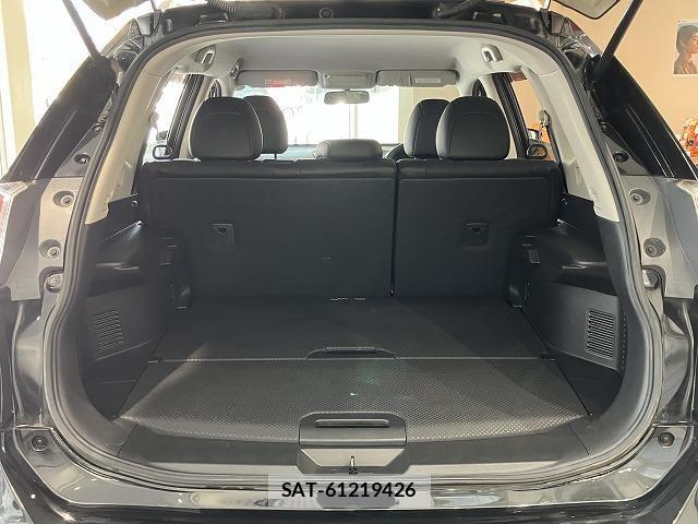 Nissan X-TRAIL 2015-07 8247249-17