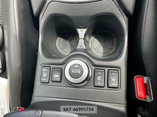 Nissan X-TRAIL 2017-09 8247257-16