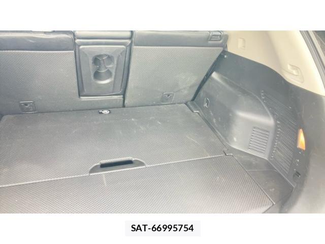 Nissan X-TRAIL 2017-09 8247257-21