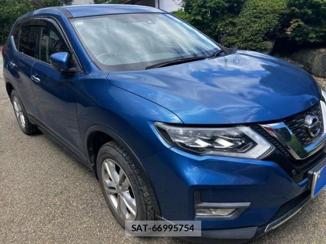 Nissan X-TRAIL 2017-09 8247257-2