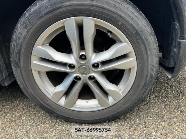Nissan X-TRAIL 2017-09 8247257-8