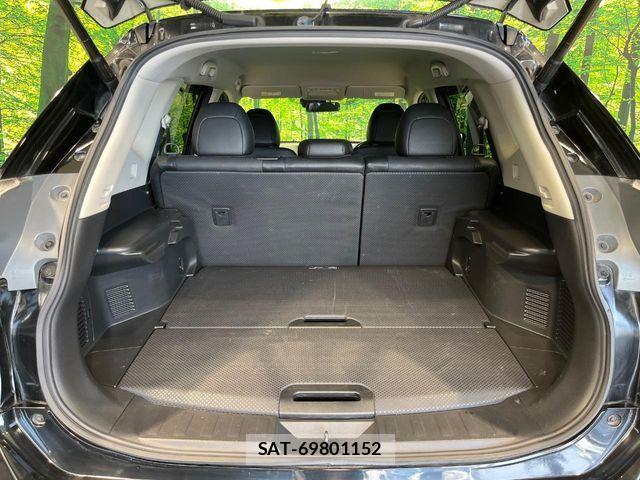 Nissan X-TRAIL 2017-04 8247254-9