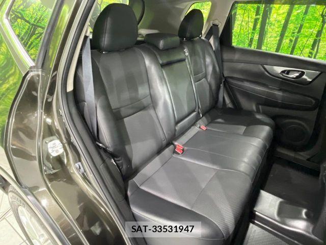 Nissan X-TRAIL 2016-02 8247253-9