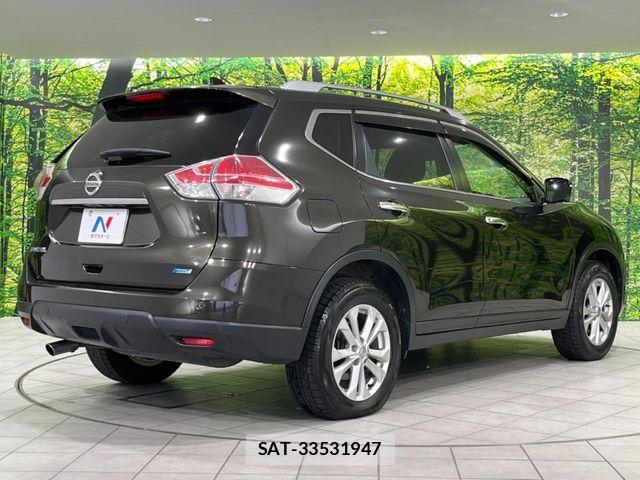 Nissan X-TRAIL 2016-02 8247253-17