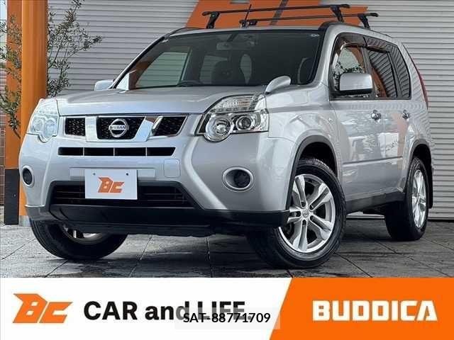 Nissan X-TRAIL 2012-03 8247256-0
