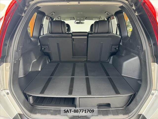 Nissan X-TRAIL 2012-03 8247256-19