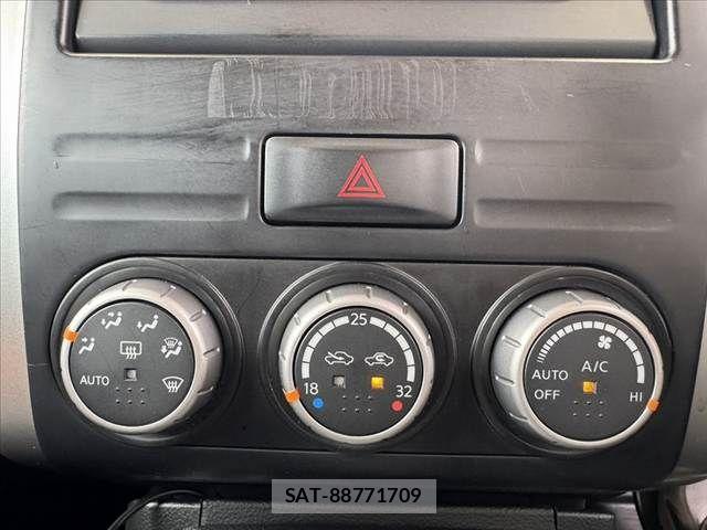 Nissan X-TRAIL 2012-03 8247256-23