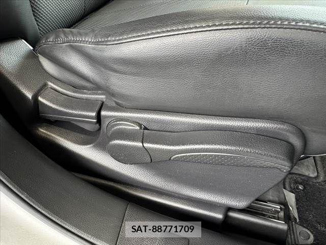 Nissan X-TRAIL 2012-03 8247256-28