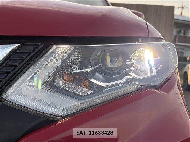 Nissan X-TRAIL 2018-09 8247250-11