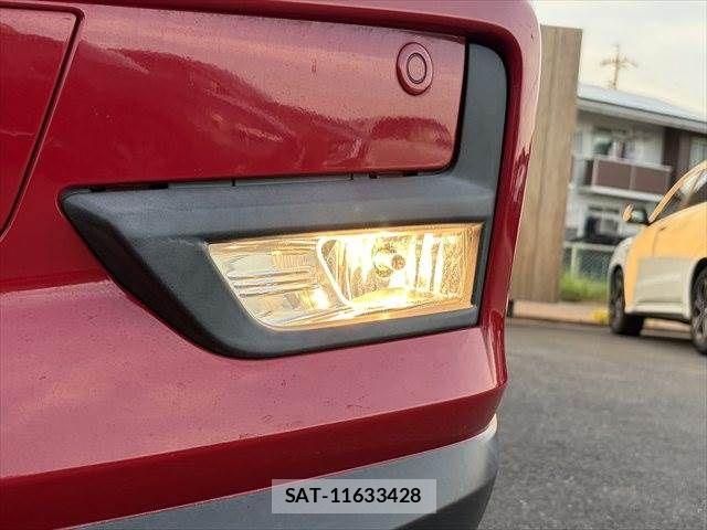 Nissan X-TRAIL 2018-09 8247250-12