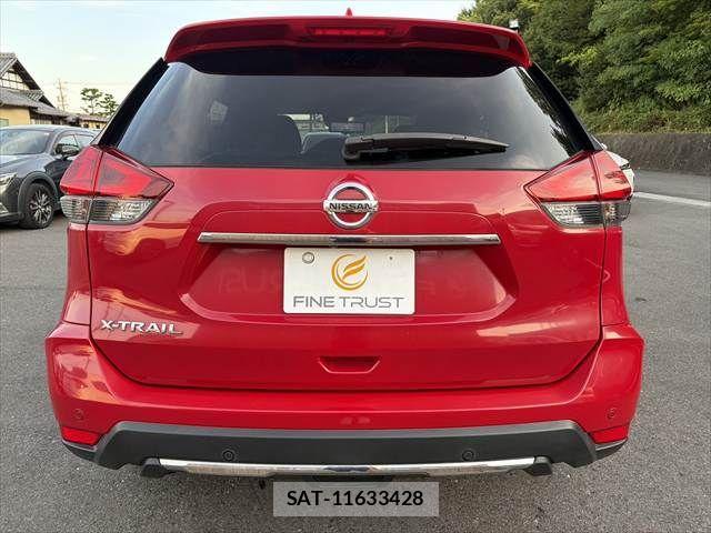 Nissan X-TRAIL 2018-09 8247250-18
