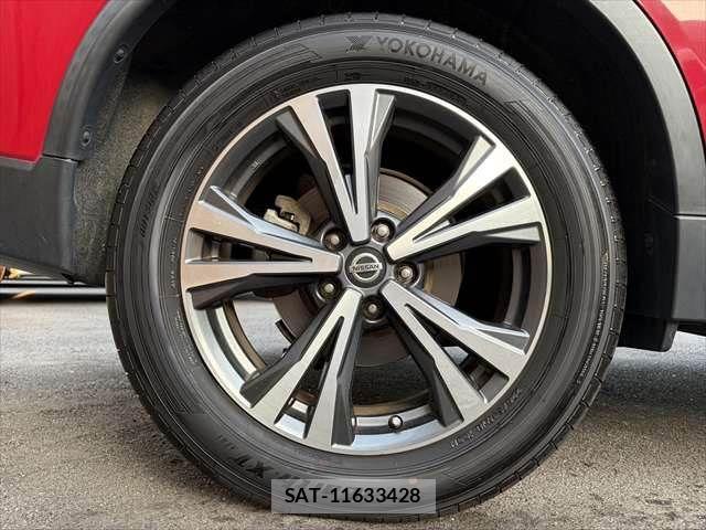 Nissan X-TRAIL 2018-09 8247250-28