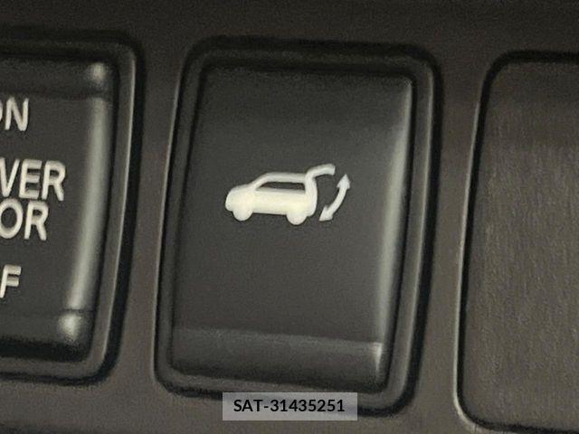 Nissan X-TRAIL 2020-10 8247245-5