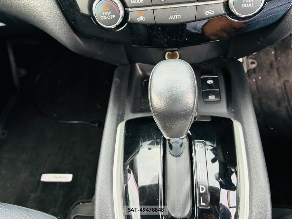 Nissan X-TRAIL 2019/02 8173290-18
