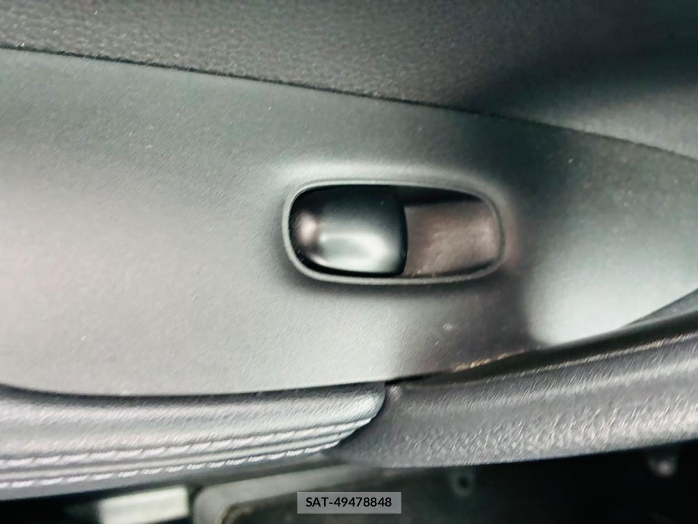 Nissan X-TRAIL 2019/02 8173290-22
