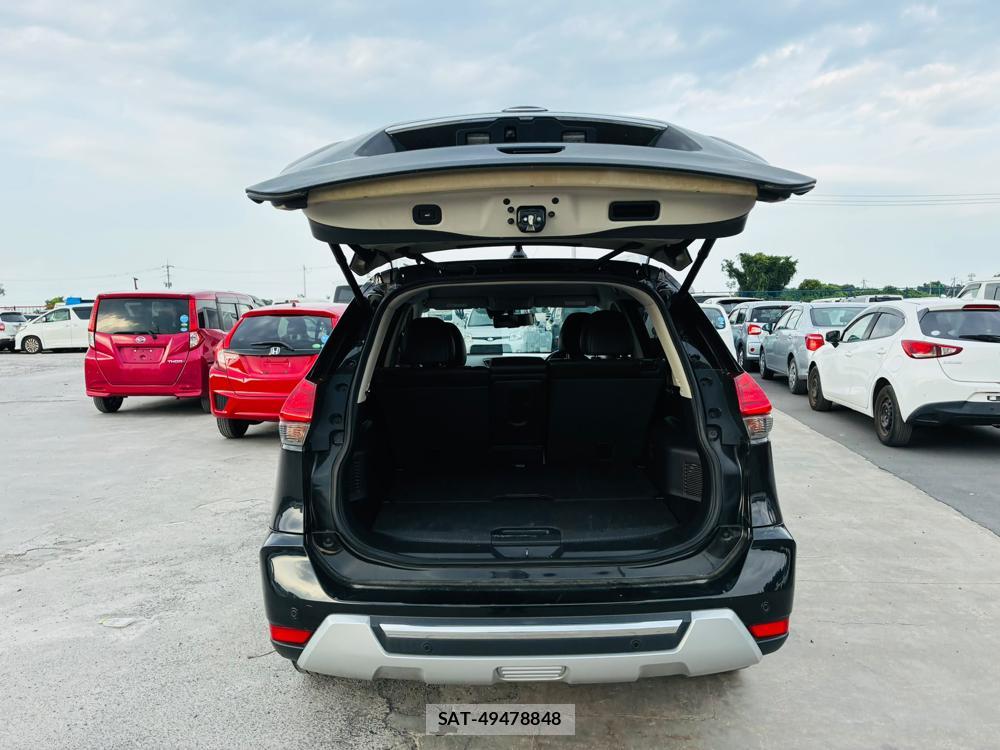 Nissan X-TRAIL 2019/02 8173290-25