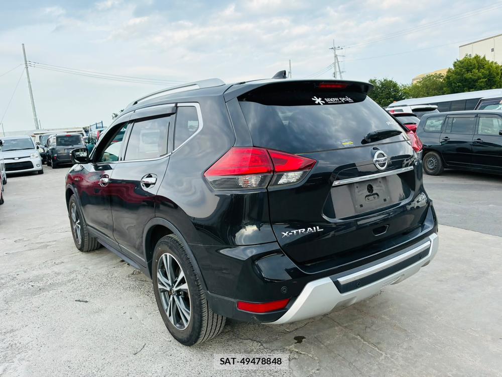Nissan X-TRAIL 2019/02 8173290-2