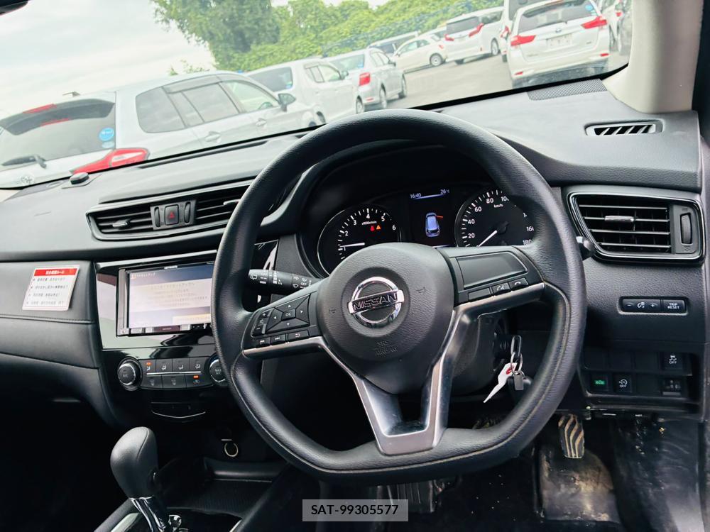 Nissan X-TRAIL 2019-07 8226317-14