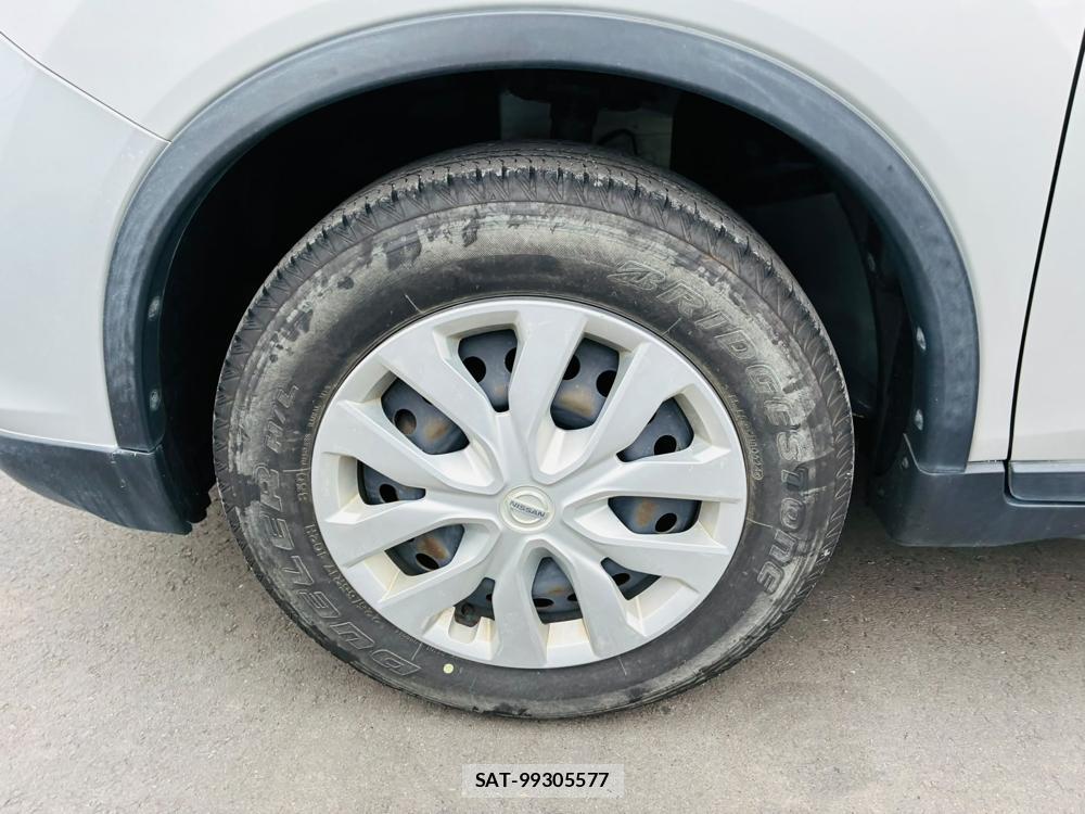 Nissan X-TRAIL 2019-07 8226317-30