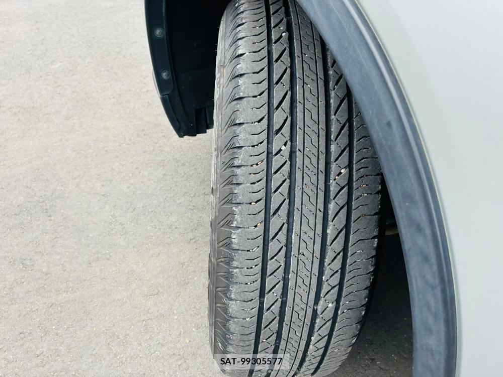 Nissan X-TRAIL 2019-07 8226317-33