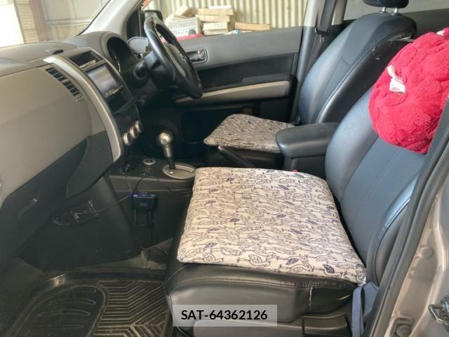 Nissan X-TRAIL 2009-07 8318288-10