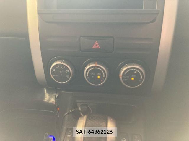 Nissan X-TRAIL 2009-07 8318288-11