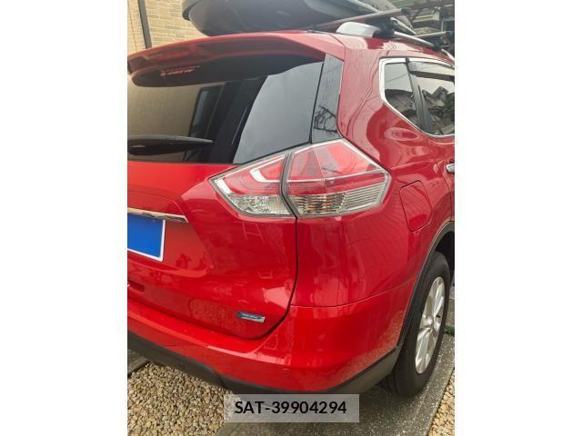 Nissan X-TRAIL 2016-09 8318278-2