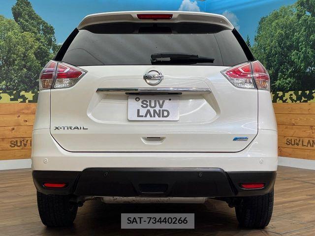 Nissan X-TRAIL 2015-03 8318275-15