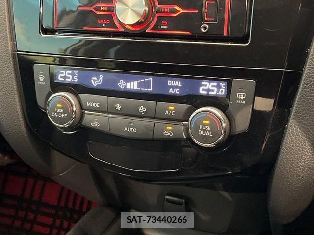 Nissan X-TRAIL 2015-03 8318275-3