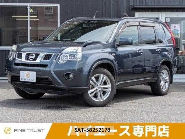 Nissan X-TRAIL 2012-04 8318276-0