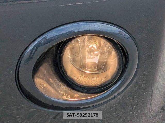 Nissan X-TRAIL 2012-04 8318276-13