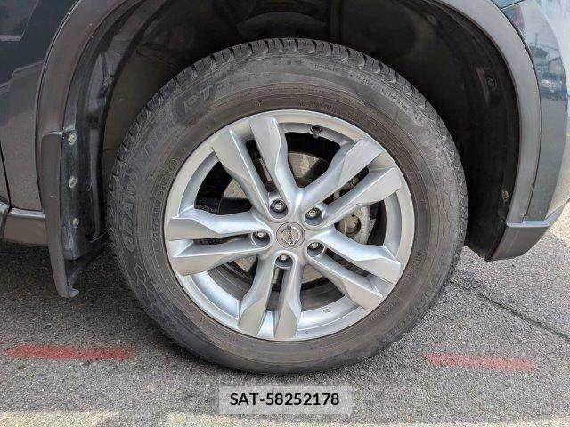 Nissan X-TRAIL 2012-04 8318276-14