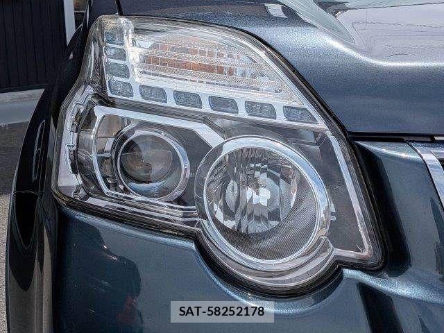 Nissan X-TRAIL 2012-04 8318276-23