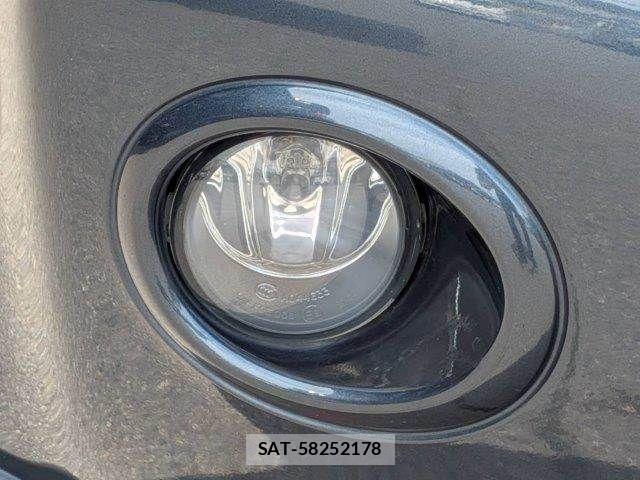 Nissan X-TRAIL 2012-04 8318276-25