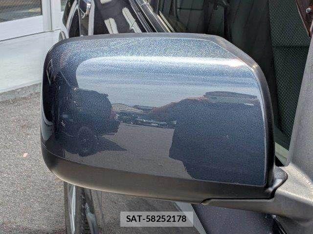 Nissan X-TRAIL 2012-04 8318276-27