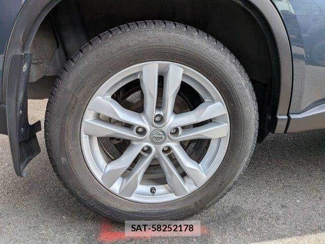 Nissan X-TRAIL 2012-04 8318276-28
