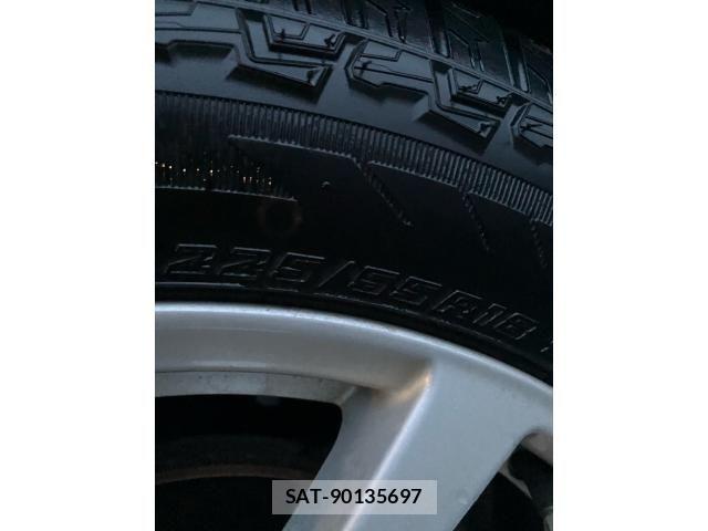 Nissan X-TRAIL 2012-07 8318282-7