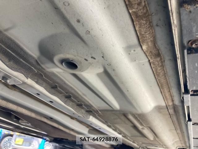 Nissan X-TRAIL 2016-07 8318279-9
