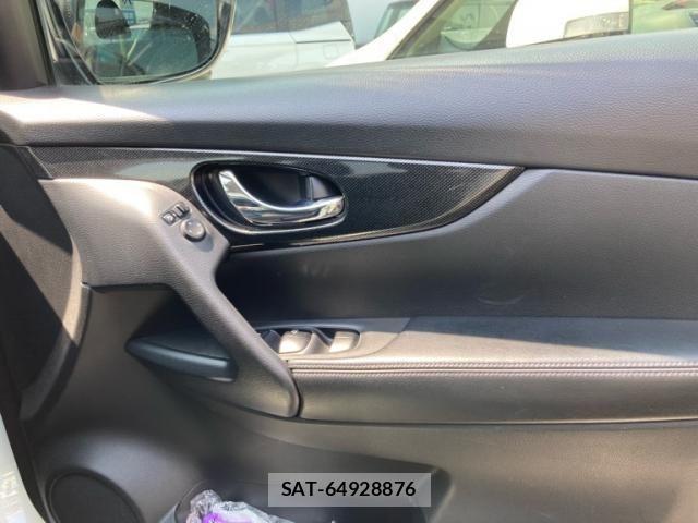 Nissan X-TRAIL 2016-07 8318279-10