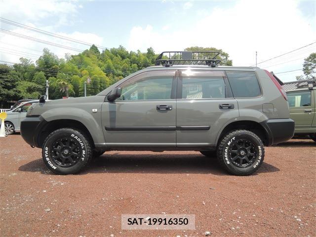Nissan X-TRAIL 2005-05 8318274-9