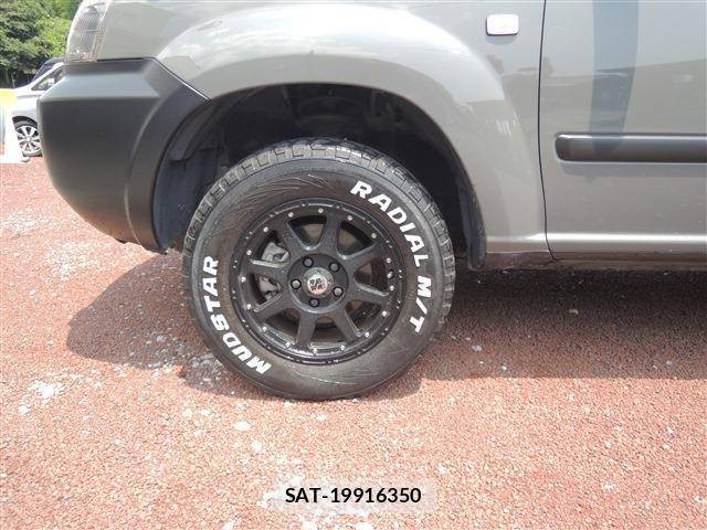 Nissan X-TRAIL 2005-05 8318274-10