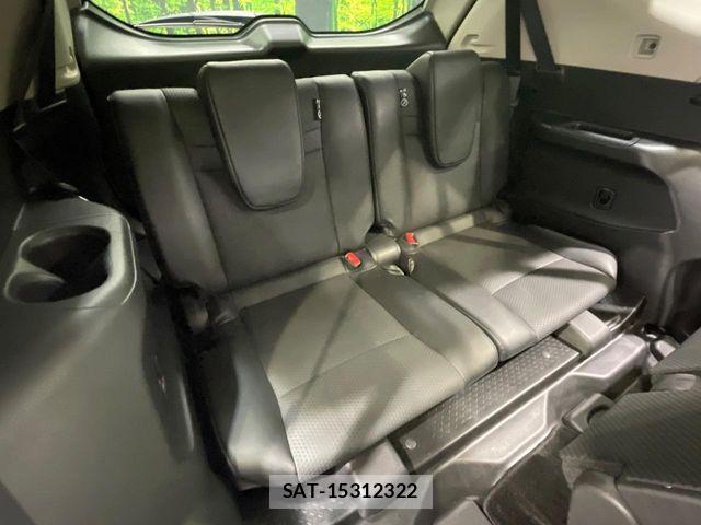 Nissan X-TRAIL 2015-07 8318272-10