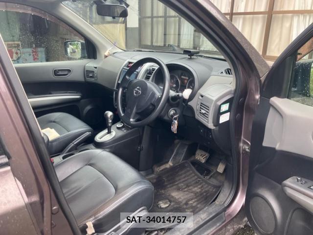 Nissan X-TRAIL 2009-08 8318285-12