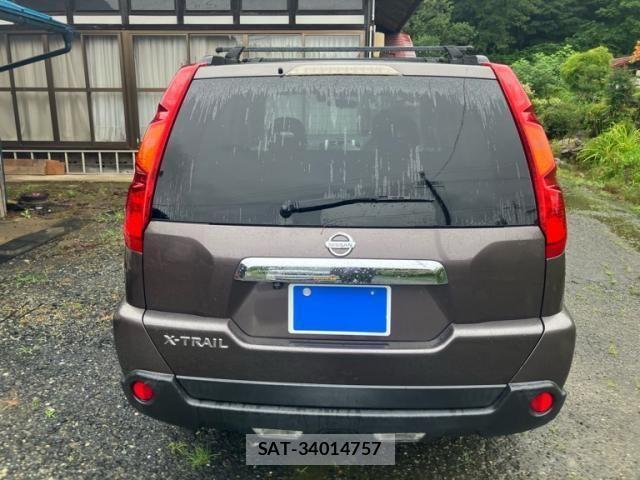 Nissan X-TRAIL 2009-08 8318285-4